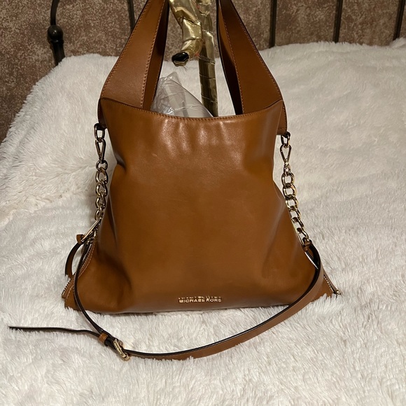 Michael Kors bag LAST CALL - Picture 1 of 8